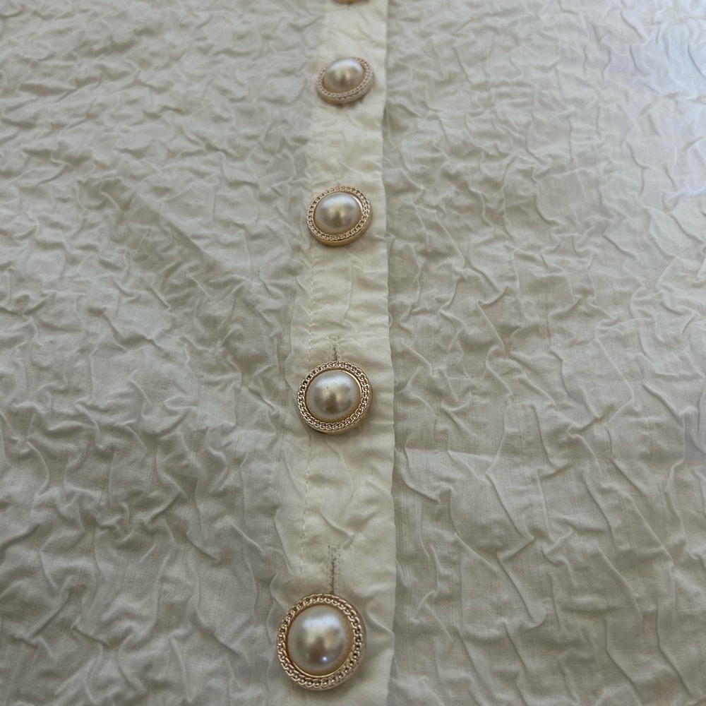 Nasty Gal Puff Sleeve Pearl Button Blouse White - Picture 6 of 7